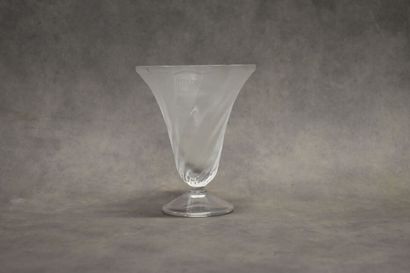 LALIQUE FRANCE. Cup on foot out of moulded...
