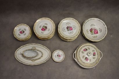 CHAUVIGNY. Porcelain service. To detail two...