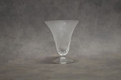 LALIQUE FRANCE. Cup on foot out of moulded...
