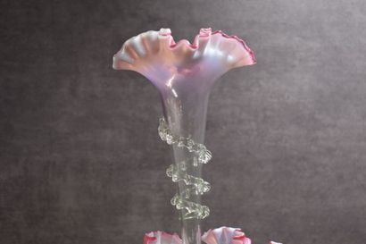 Glass centerpiece with four tulips. Height:...