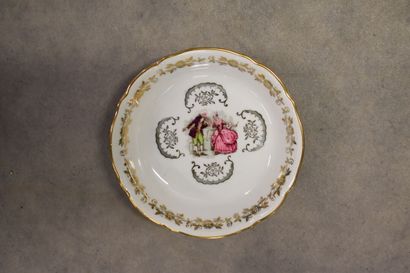 CHAUVIGNY. Porcelain service. To detail two...