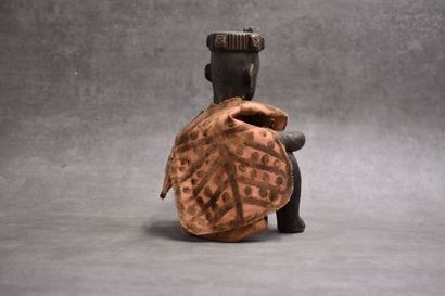 AFRIQUE. Homme à la cape et au fouet, bois...