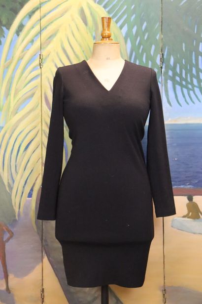 Yves Saint Laurent, Variation. Black wool...
