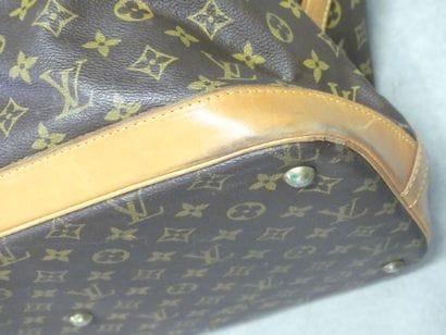 LOUIS VUITTON. Cruiser 45 bag in monogram...