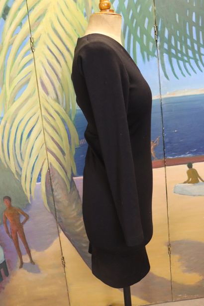 Yves Saint Laurent, Variation. Black wool...