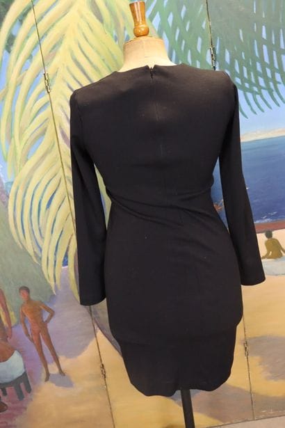 Yves Saint Laurent, Variation. Black wool...