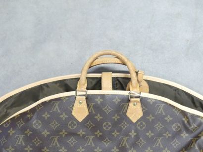 LOUIS VUITTON. Soft bag in monogram canvas...