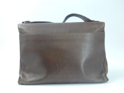 DELVAUX. Briefcase in brown grained calfskin,...