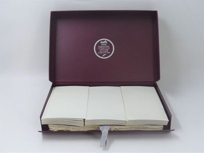 HERMES. Box containing 36 envelopes and 31...