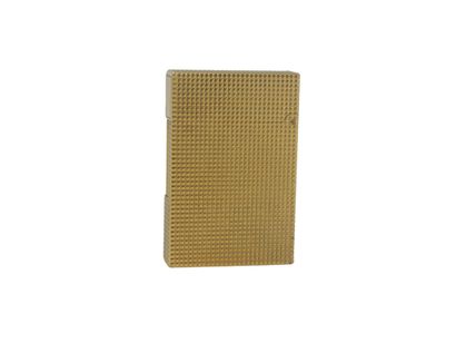 DUPONT. Lighter in gilded metal with decoration...