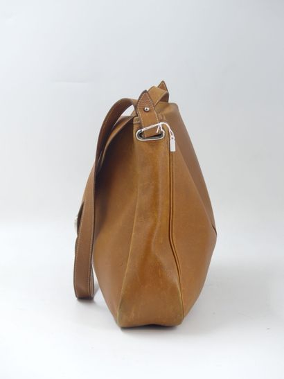 HERMES. Christine bag in courchevel gold...