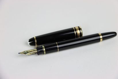MONTBLANC: Meisterstück fountain pen in good...