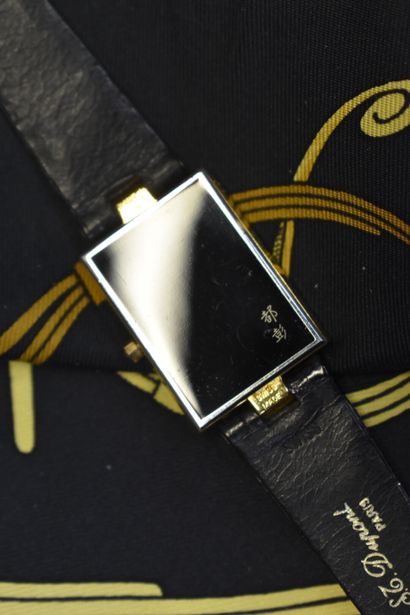 DUPONT. Ladies' watch in gold plated and...
