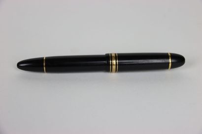 MONTBLANC: MEISTERSTUCK n°149 fountain pen,...
