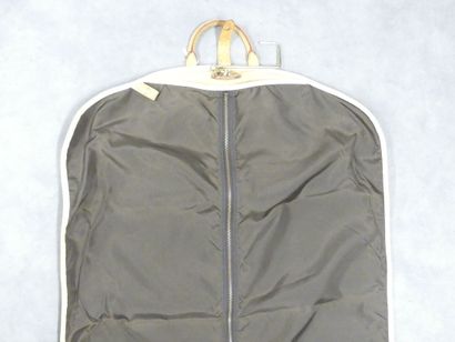 LOUIS VUITTON. Soft bag in monogram canvas...