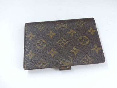 LOUIS VUITTON. Keepall 45 bag in monogram...