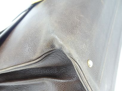 DELVAUX. Briefcase in brown grained calfskin,...