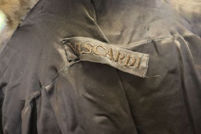 VISCARDI. Coat in sable fur, closure by two...
