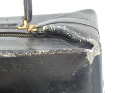 HERMES. Large toiletry bag in black box calf,...