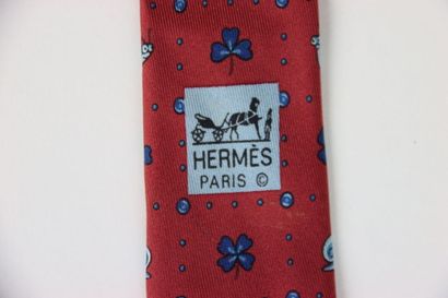 Lot of 2 silk ties, one of them from HERMES...