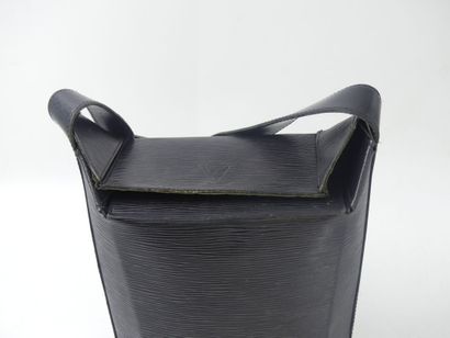 LOUIS VUITTON. Box type handbag in black...
