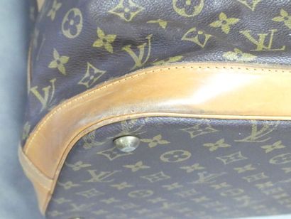 LOUIS VUITTON. Cruiser 45 bag in monogram...