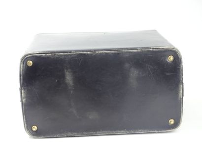 HERMES. Large toiletry bag in black box calf,...