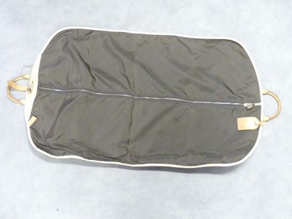 LOUIS VUITTON. Soft bag in monogram canvas...