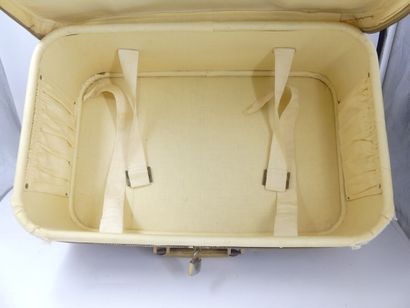 LOUIS VUITTON. Stratos semi-rigid suitcase...