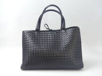 BOTTEGA VENETA. Black woven lambskin handbag,...