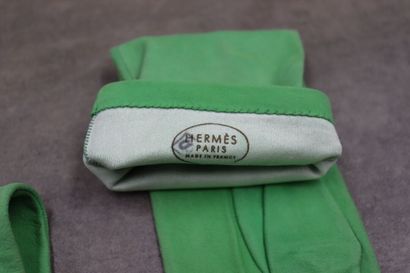 HERMES. Pair of gloves in green skin. With...