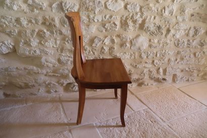 Six chaises en bois naturel hauteur 88 cm,...