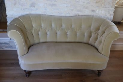 Canapé Chesterfied 
CHESTERFIELD Canapé dans...