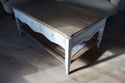 Table basse à six tiroirs
Table basse à six...