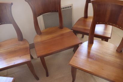 Six chaises en bois naturel hauteur 88 cm,...