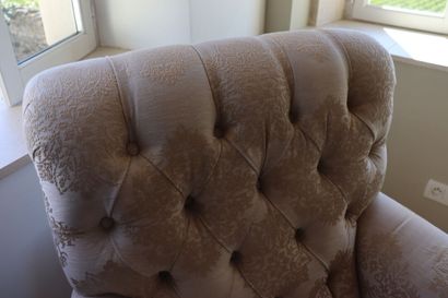Fautueil et son repose pied 
Fauteuil et...