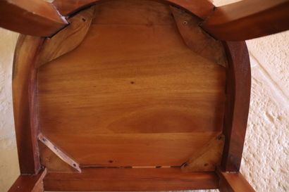Six chaises en bois naturel hauteur 88 cm,...