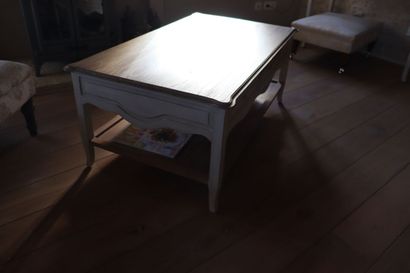 Table basse à six tiroirs
Table basse à six...