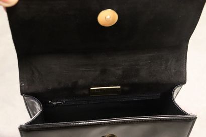 Réunion de deux sacs: Giorgio Moretto. Petit...
