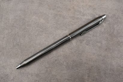WATERMAN. Ensemble de trois stylos. Deux...