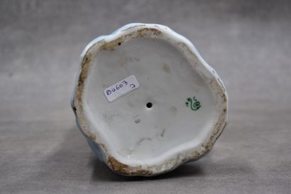RUSSIE. Sujet en porcelaine soviétique représentant...