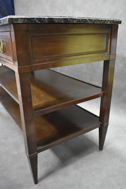 Jean DEMOULIN (1715-1798).
Console en acajou...
