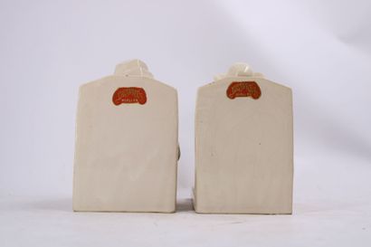 Attribué à HENRIOT. 
Pair of bookends in...