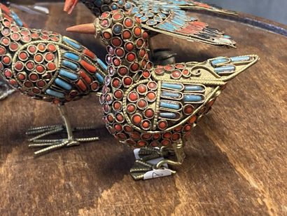 TIBET 
Collection of 7 birds in metal (silver...