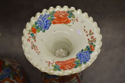 JAPAN. Pair of porcelain vases with polychrome...