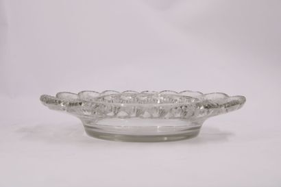 LALIQUE France. Circular cup model Auriac...