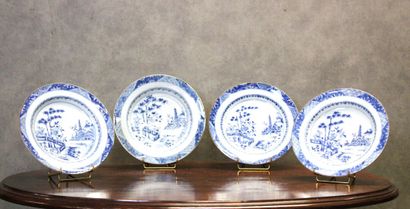 CHINE - Compagnie des Indes 
Suite of 4 porcelain...