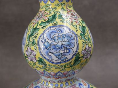 CHINA. Pair of gourd vases decorated with...