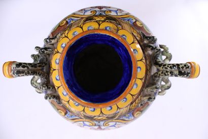 GIEN (in the taste of). Earthenware vase...