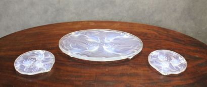 VERLYS France. Set of one trivet and two...